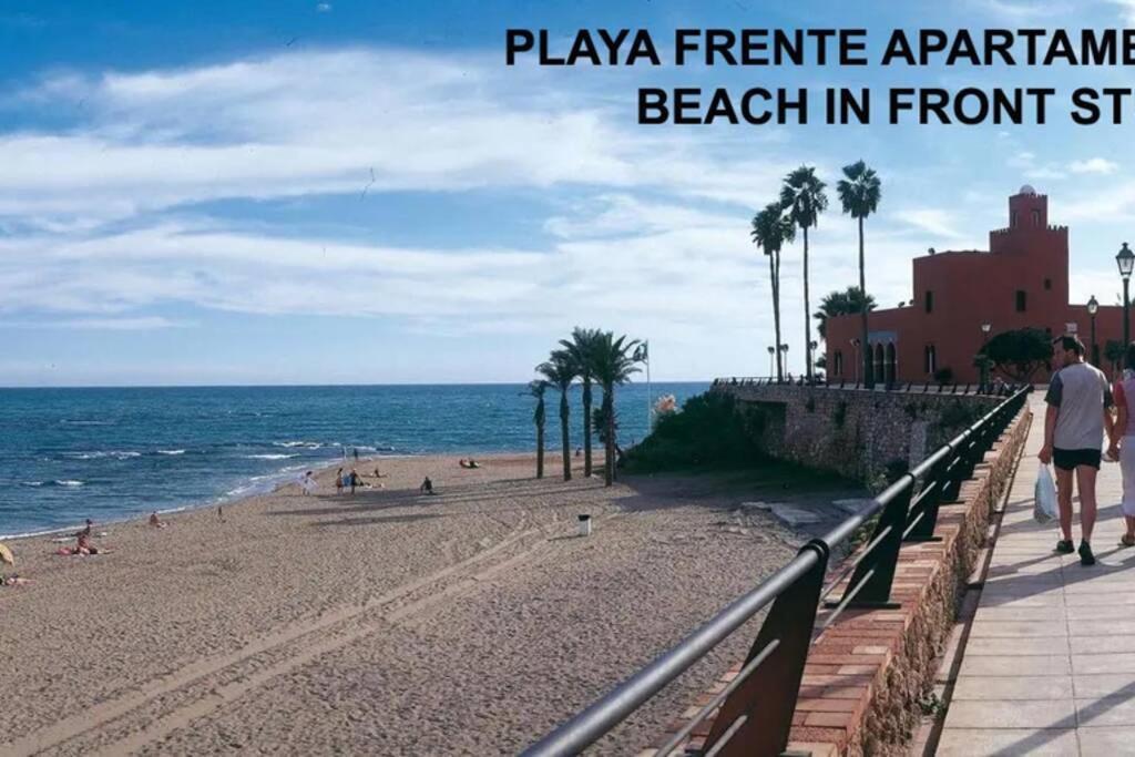 Estudio En Benalbeach, Vistas Mar, Primera Linea Playa Benalmádena Buitenkant foto