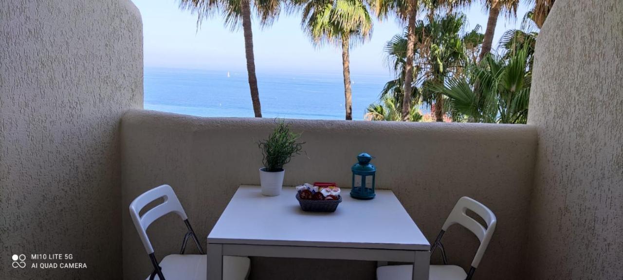 Estudio En Benalbeach, Vistas Mar, Primera Linea Playa Benalmádena Buitenkant foto
